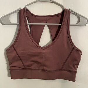 MSRP $59 EUC SIZE MEDIUM CK LONGLINE SPORTS BRA